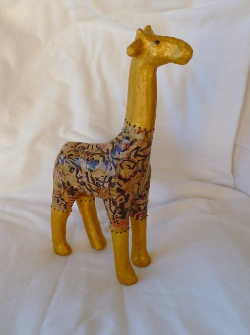 girafe  16 euros   stock : 1